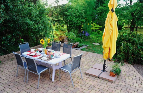 Saverne House | In Alsace with Annie! Courtyard room