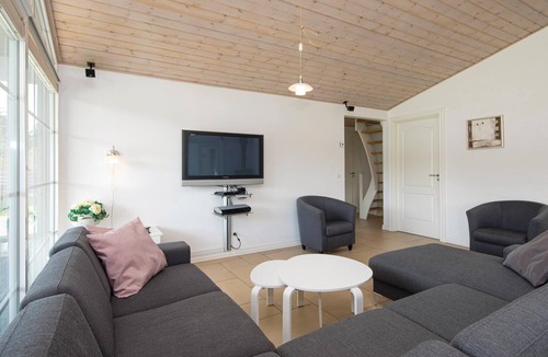Hvorup Klit House | In beautiful nature, not far from the sea and sandy beach, lies this luxury house.