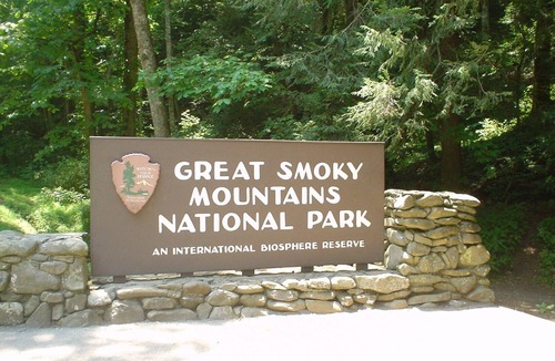 Sevierville Cabin | In between Gatlinburg and pigeon Forge