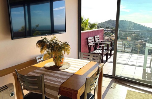 Cabrils Apartment | In Cabrils (Barcelona at 20 km). Apartment with sea view, pool and very quiet