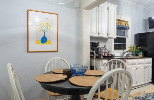 East Durham House | In City, Airy Cheerful Bungalow, Homey with a Fire Pit and enclosed yard.
