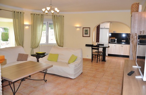La Llobella Villa | In first sea line with priavate access to the beach, pool and tennis court
