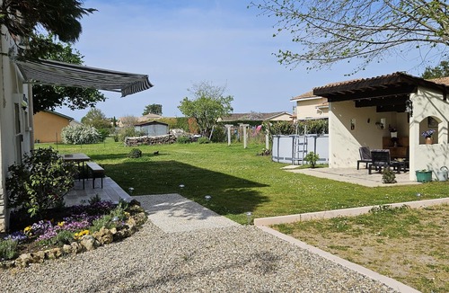 Coutras Apartment | In good times