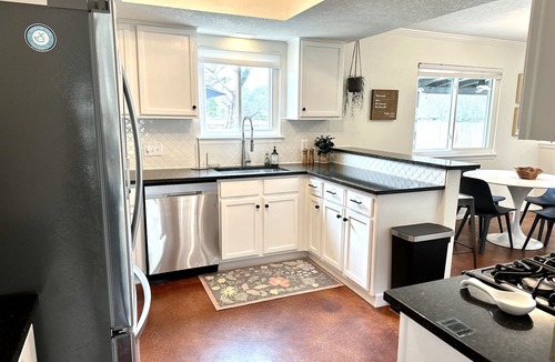 Round Rock West House | In Ground Pool - Big Yard - Awesome Location!