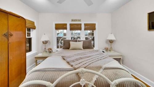 Cherry Street House | In-ground pool, hot tub, fire pit, massage room!