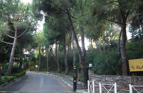 Fabron Apartment | In luxury residence, studio 32 m2, large swimming pool, tennis, club house, children's games