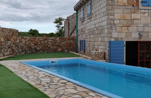 Novalja House | in Novalja mit Privatem Pool by Interhome