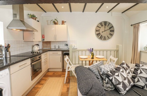 Middleham Cottage | In & Out Cottage