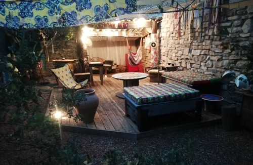 Claret House | In Pic St Loup, stone vacation home in a hamlet surrounded by vineyards