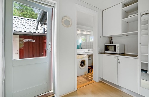 Mosevra House | In quiet surroundings near the Ho Bay lies this cozy cottage.