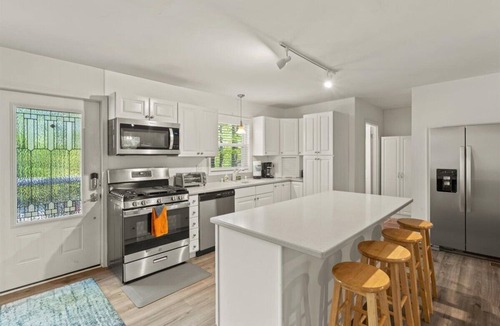 Massanutten House | In Resort with Game Room & Grill