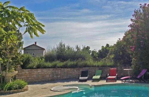 Saint-Julien-de-Peyrolas House | in southern France La Bastide
