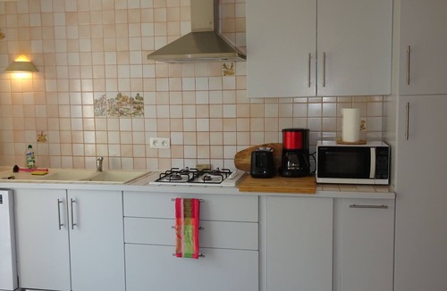 Gruissan Apartment | In the Bird Paradise, an Oasis of Silence, the Best Rest for You!
