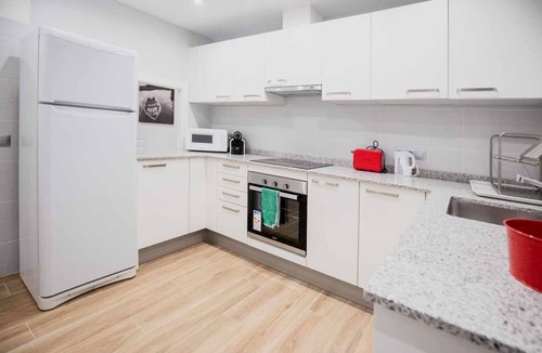 Les Escaldes Apartment | In the center of Escaldes, close to shops