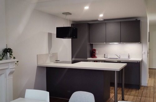 Granville Apartment | In the center of Granville