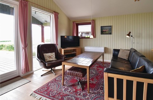 Haarby House | In the first row on the water, with a fantastic view of the Little Belt and Helgenæs Bay you will fi