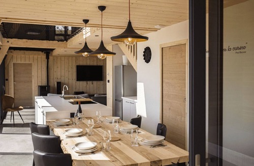 Besse-en-Chandesse House | In the heart of the Sancy Massif in the medieval village of Besse-et-St-Anastais