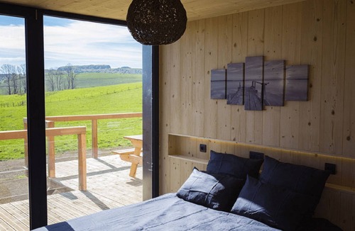 Besse-en-Chandesse House | In the heart of the Sancy Massif in the medieval village of Besse-et-St-Anastais