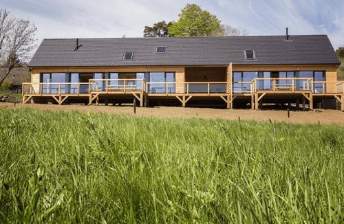 Besse-en-Chandesse House | In the heart of the Sancy Massif in the medieval village of Besse-et-St-Anastais