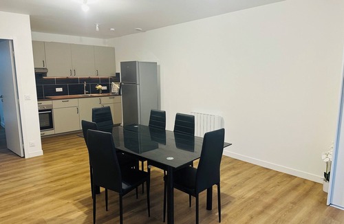 Grandchamp-des-Fontaines Apartment | In the moonlight