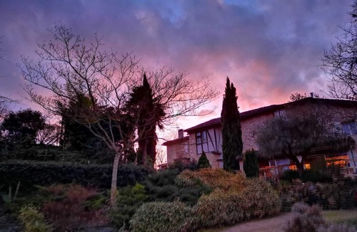 Castelnau-de-Montmiral House | In the heart of the Bastides and vineyards.