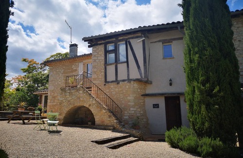 Castelnau-de-Montmiral House | In the heart of the Bastides and vineyards.
