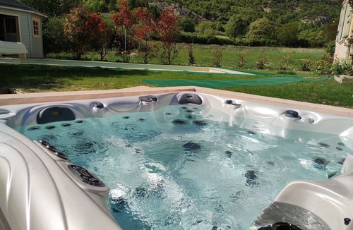 Sourribes Villa | In the heart of a Provencal village house of 130m2 with large pool