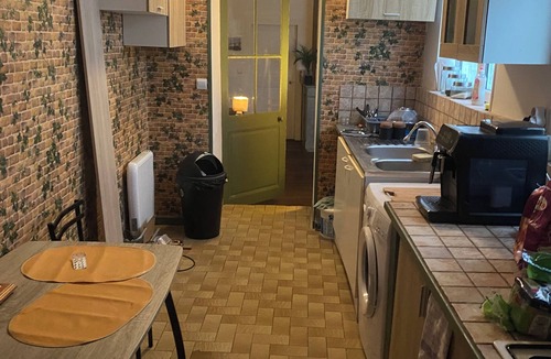 Saint-Mihiel Apartment | In the Heart of Saint Mihiel, Charming Pied-à-Terre, Close to Historic Places
