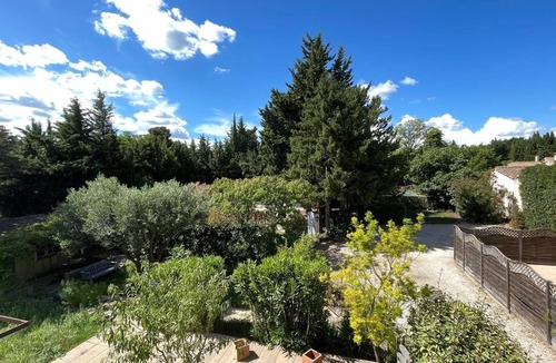 Paradou Apartment | In the heart of the Alpilles - Apartment with swimming pool in a quiet private estate