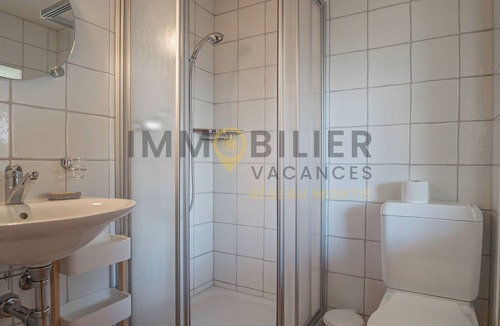 Chandolin Apartment | In the heart of the old village of Chandolin, a charming, authentic apartment, entirely panelled in