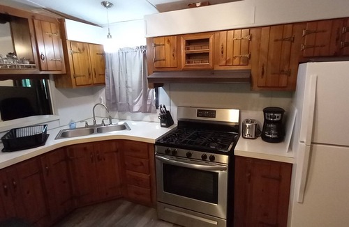 Maple View House | In the middle of the Salmon run!