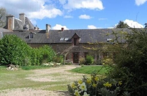 Irodouer Cottage | In the old stables of a castle, very comfortable, in the countryside, very calm
