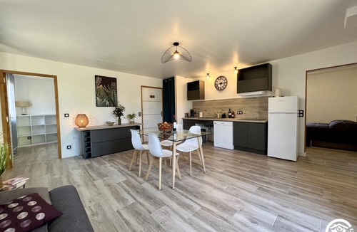Mirepeisset House | In the shade of the Olive Tree
