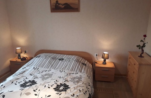 Lemberg Apartment | in the shadow of the waterfall