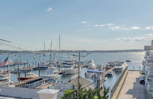 Yachting Village House | In Town amazing Views