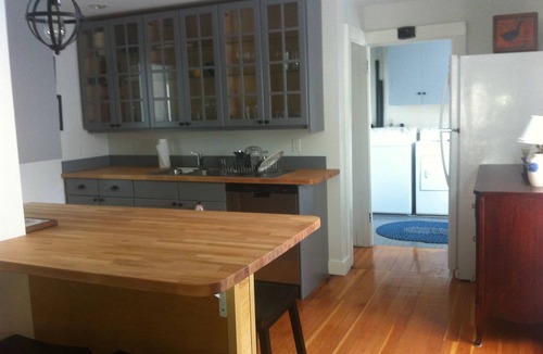 Bar Harbor Apartment | In town charm, clean, walk everywhere, 5 min walk to shore path, shuttle bus