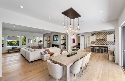 St. Helena House | In-Town Hideaway on Quiet Lane