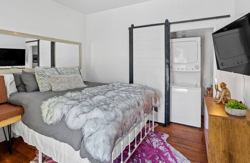 Calistoga Apartment | In Town*High End*Private Home