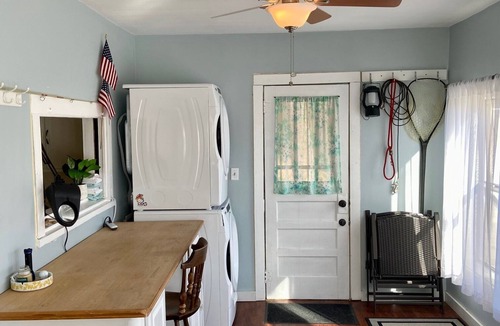 Cotter House | In Town, Large Yard, Close to Rivers and Lakes, Quiet