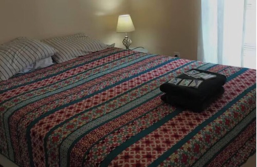 Parkside Apartment | In-town no frills 2 bedroom apt