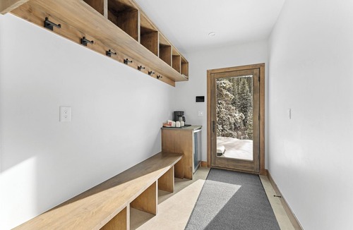 River Run Villa | Ina's Way Townhomes, Unit B