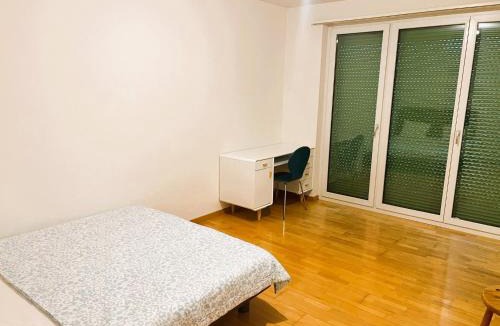 Alt-Wiedikon Apartment | Inactive