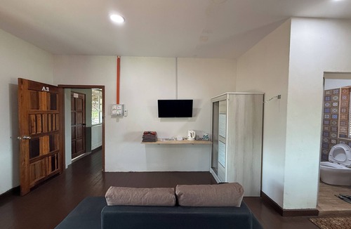 Kepala Batas House | Inapan Taman Herba