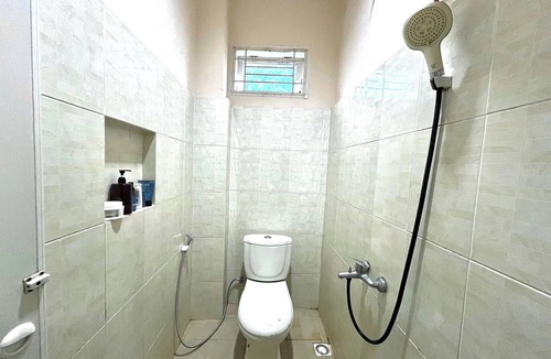 Tasikmalaya House | Inara Guesthouse & Villa