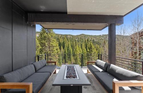 River Run Villa | Inas Way Townhomes Unit D