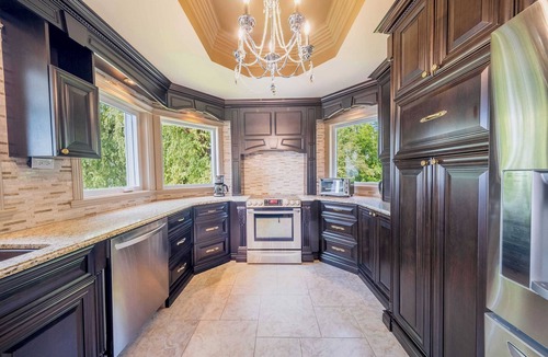 Saint-Augustin-de-Desmaures Ski Chalet | Incredible view | Chateau au bord du fleuve