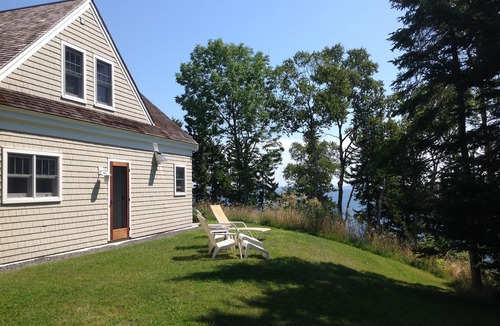 Islesboro Apartment | Inchcliffe-Islesboro Island Waterfront Apartment