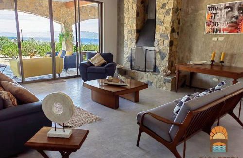 El Sargento Villa | Increíble Casa Piedra