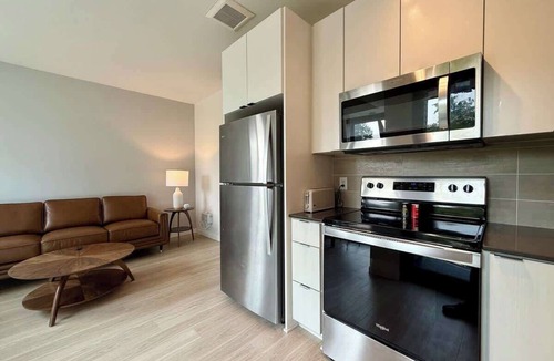 Hiawatha Apartment | Incredible 1BR Near Light Rail, Private Balcony 07