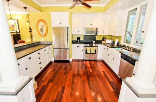 Kekaha House | Incredible 5br Kekaha Beachfront Estate for 10!